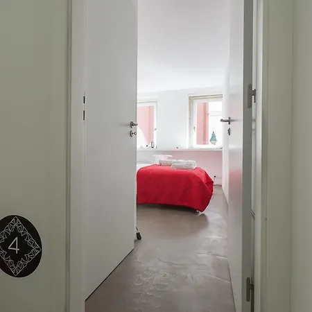 Bombarda 55 Konukevi